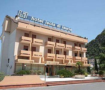 Hotel Isola Di Lauria Lauria Inferiore Exterior foto